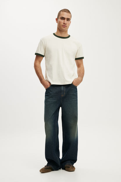 Fitted T-Shirt