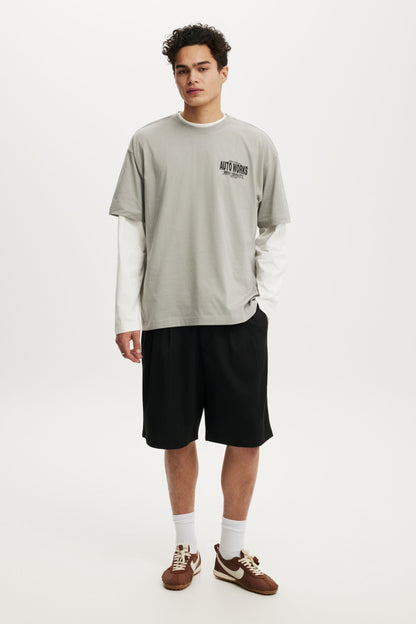 Box Fit Graphic T-Shirt