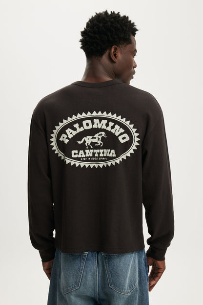 Cropped Fit Graphic Long Sleeve