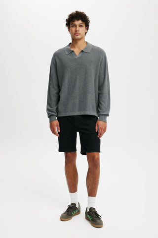 Straight Short