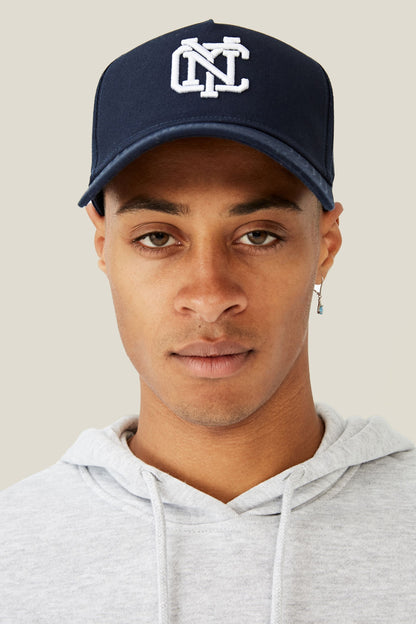 Curved Peak Snapback