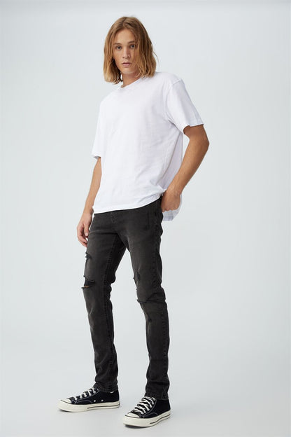 Slim Fit Jean