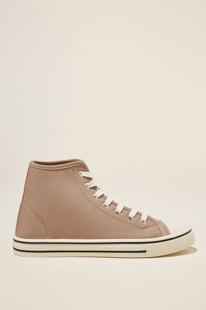 Harlow High Top