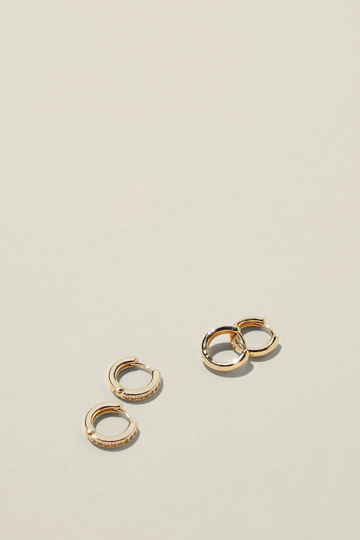 2Pk Small Earring