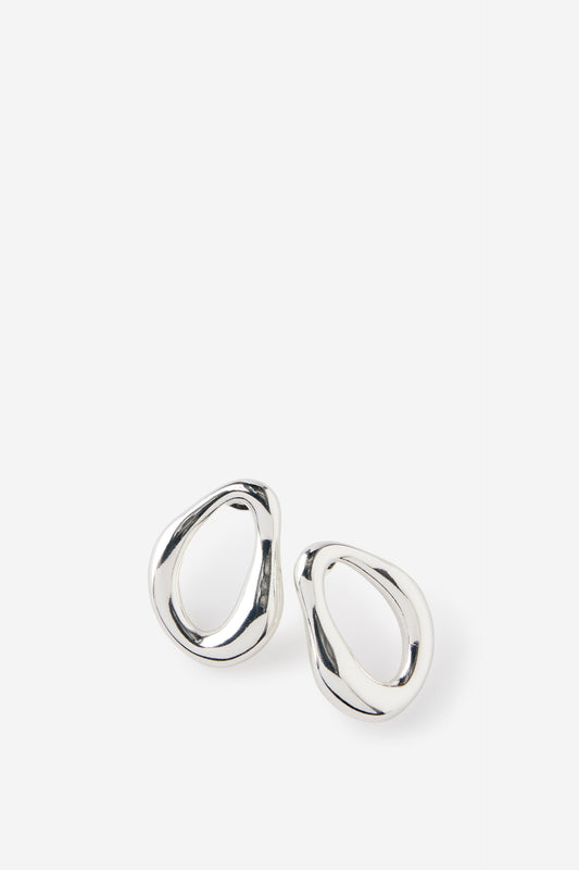 Mid Charm Earring