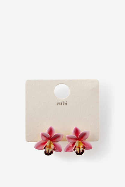 Mid Charm Earring