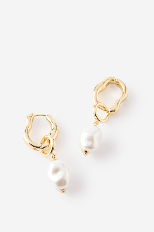 Mid Charm Earring
