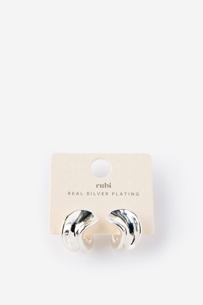 Mid Charm Earring