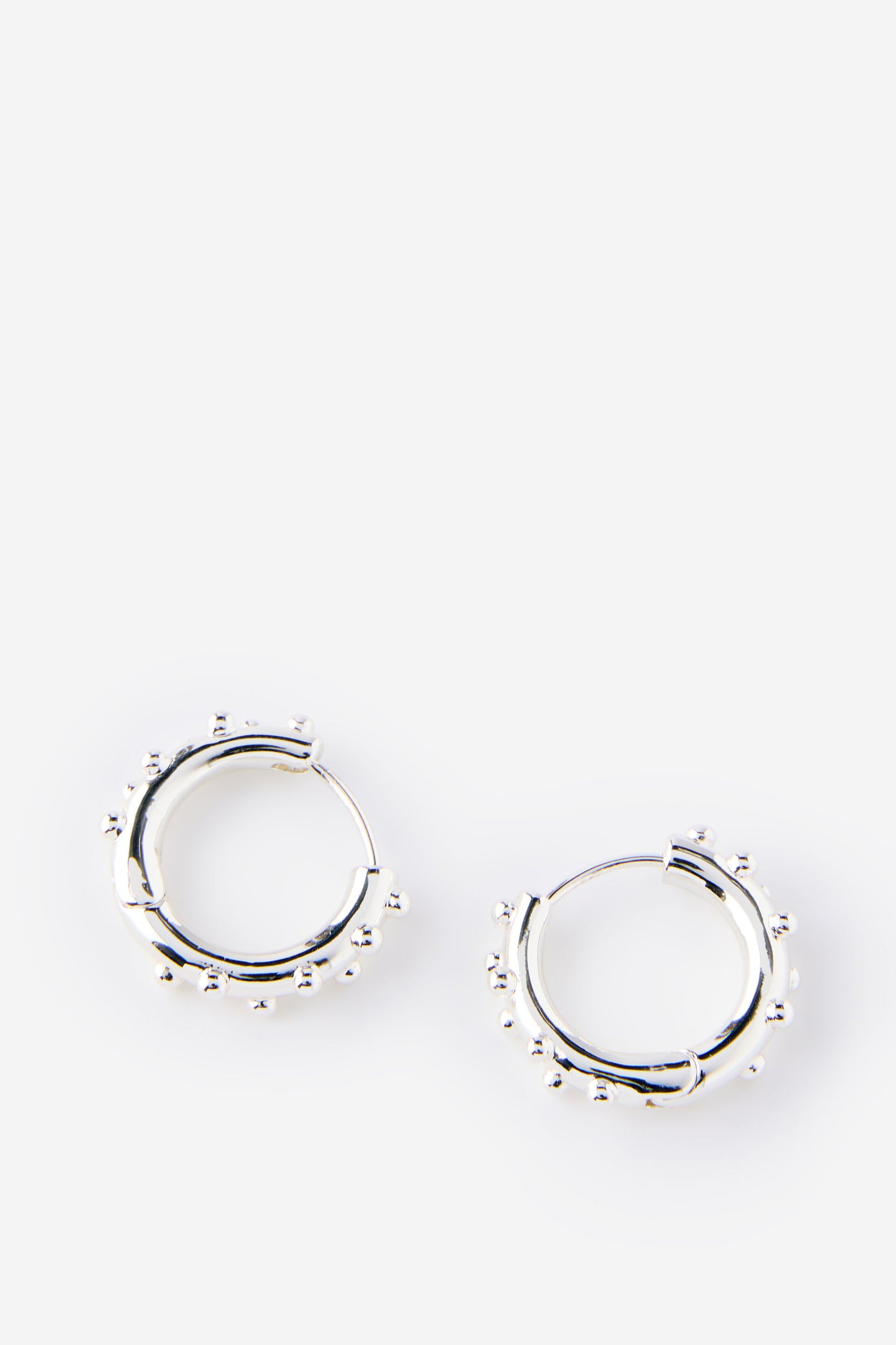 Mid Hoop Earring