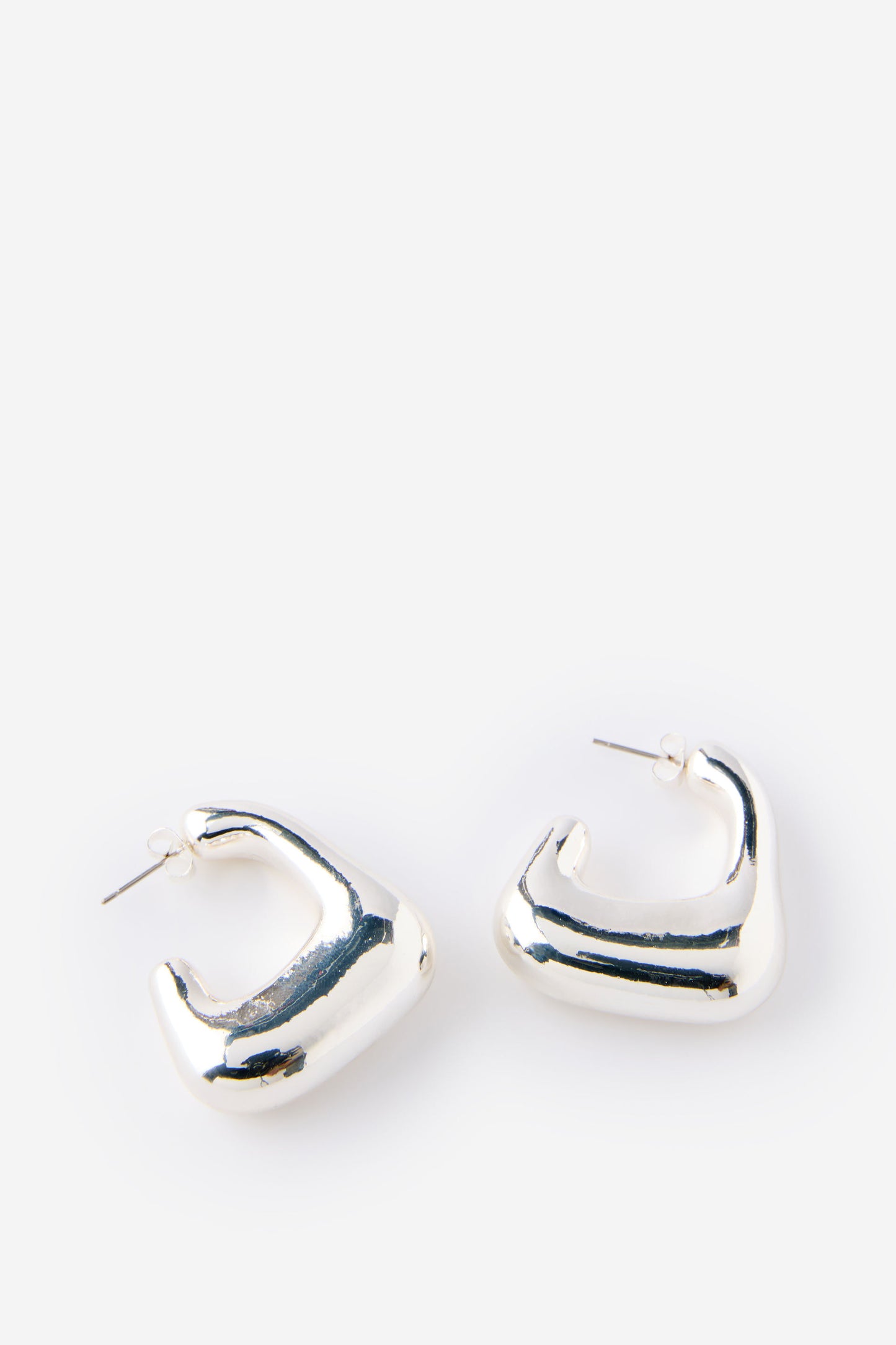 Mid Hoop Earring