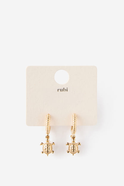 Huggie Hoop Earring