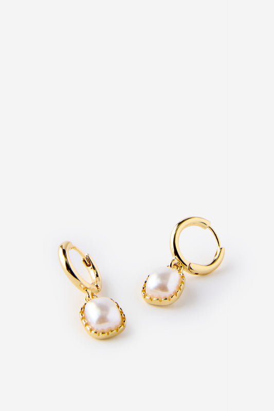 Huggie Hoop Earring