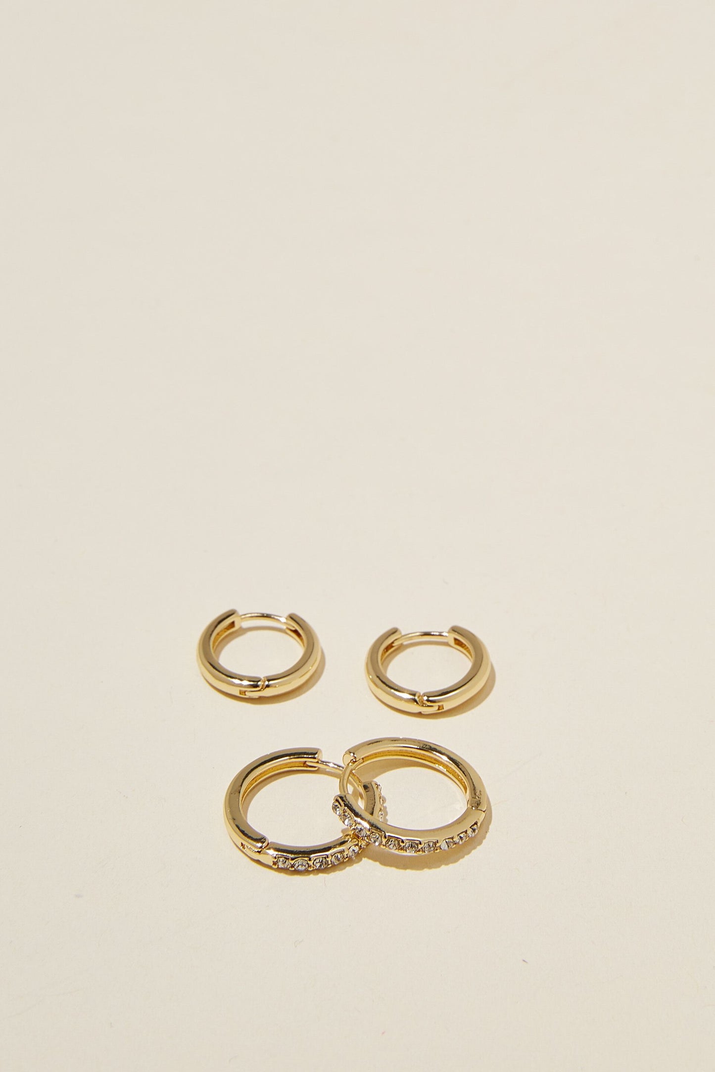 2Pk Mid Earring