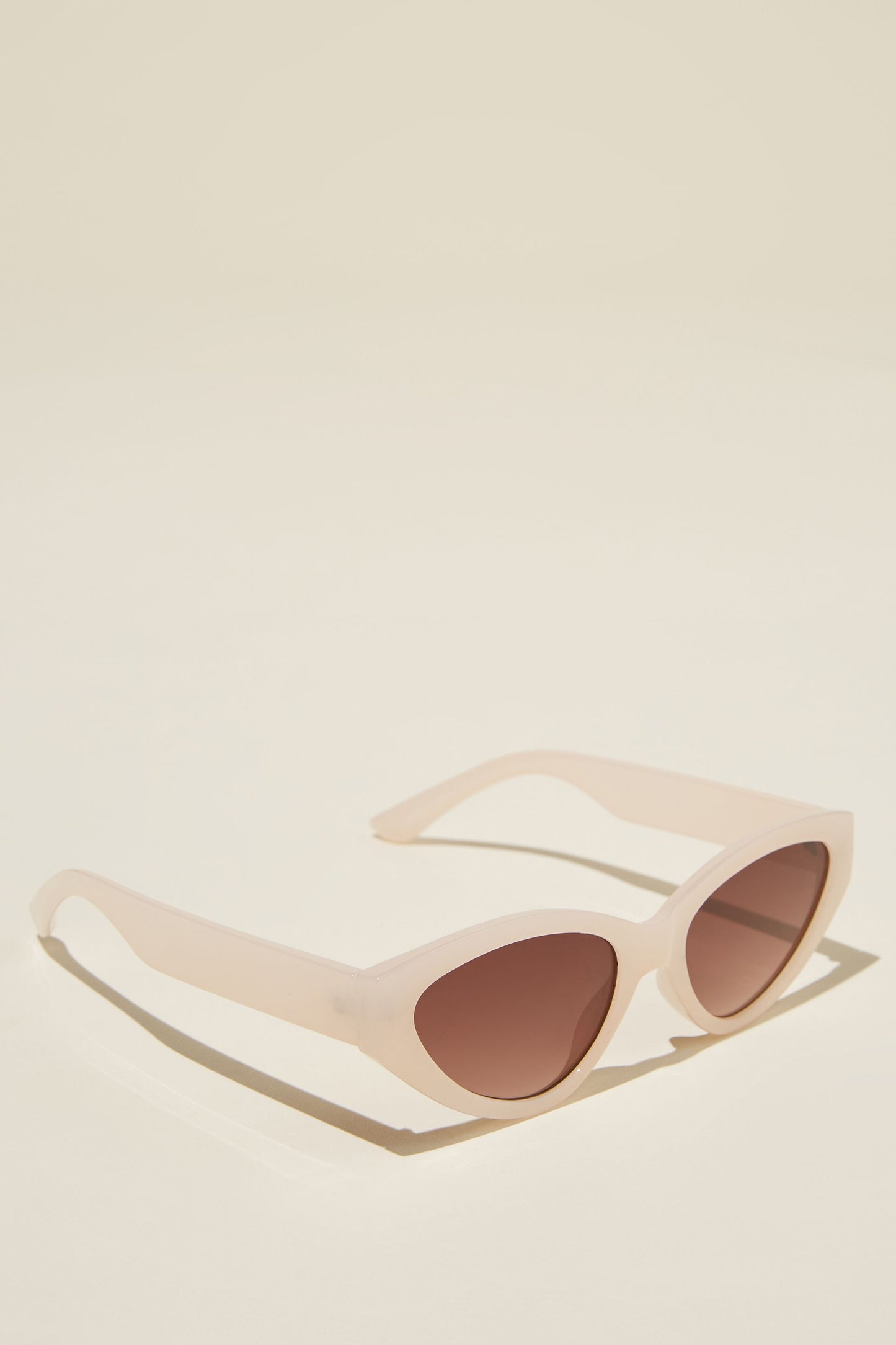 Mia Cateye Sunglasses