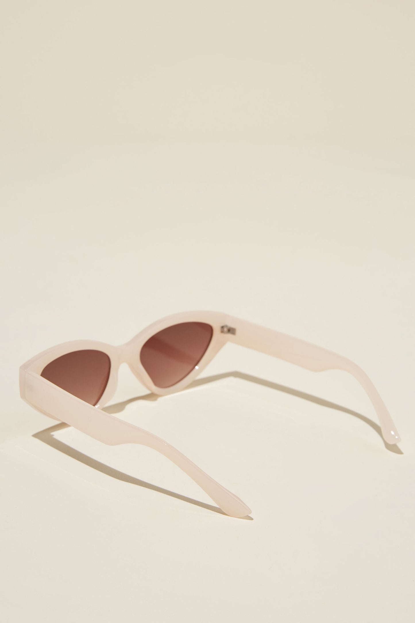 Mia Cateye Sunglasses