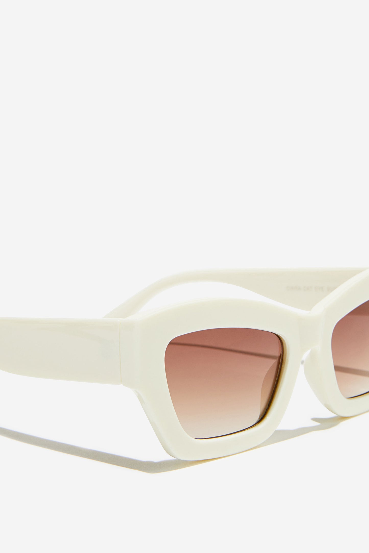Ciara Cat Eye Sunglasses