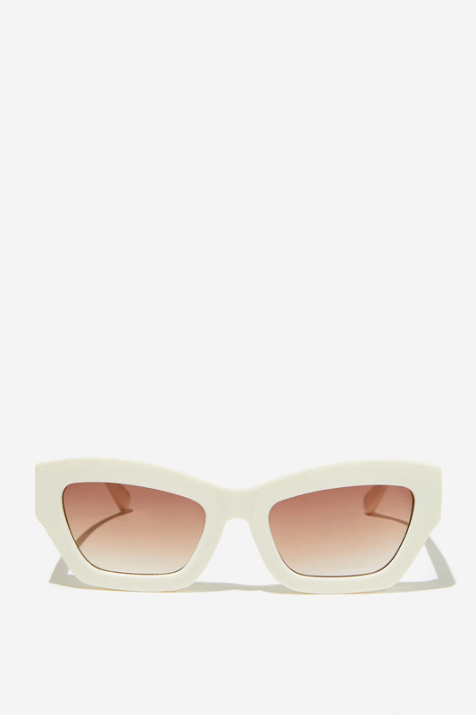 Ciara Cat Eye Sunglasses