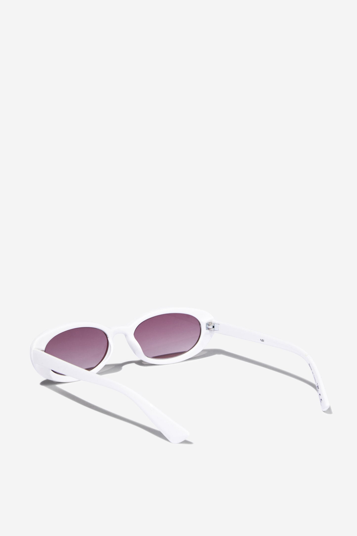 Ophelia Oval Sunglasses