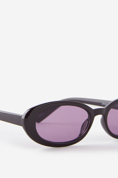 Ophelia Oval Sunglasses