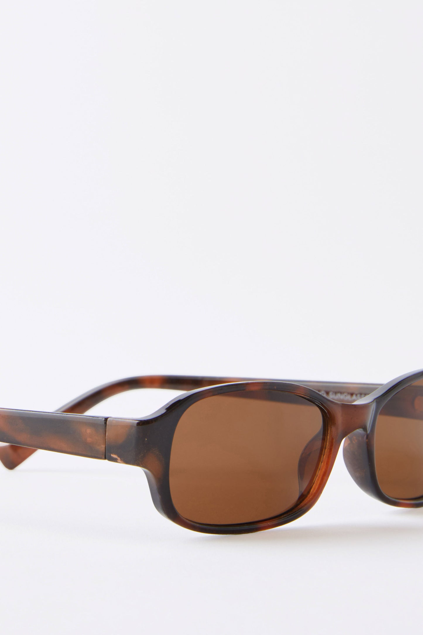 Jamie Slim Wrap Around Sunglasses