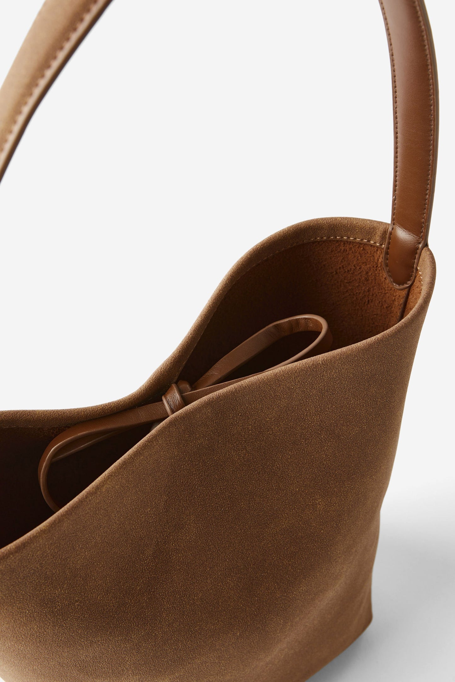 Kennedy Bucket Bag