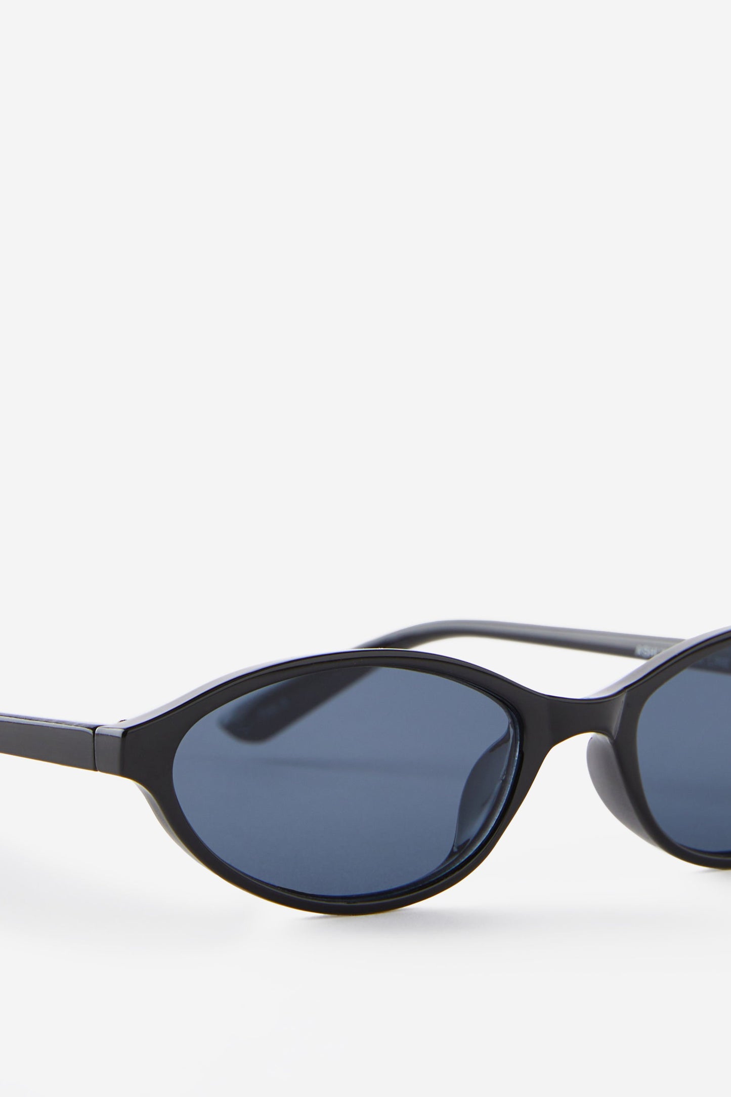 Ashlyn Slim Line Sunglasses
