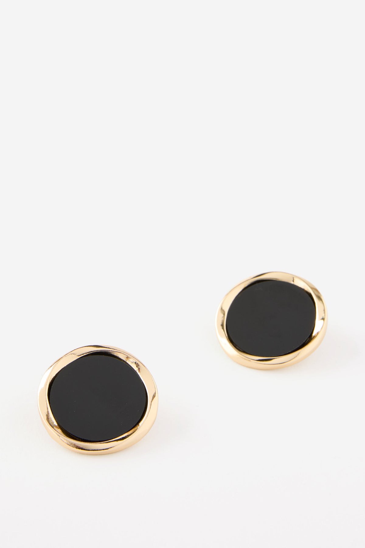 Mid Charm Earring