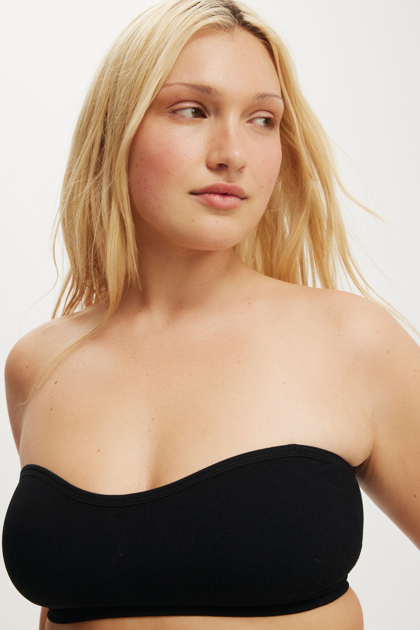 Seamless Sweetheart Padded Bandeau