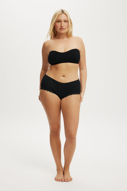 Seamless Sweetheart Padded Bandeau
