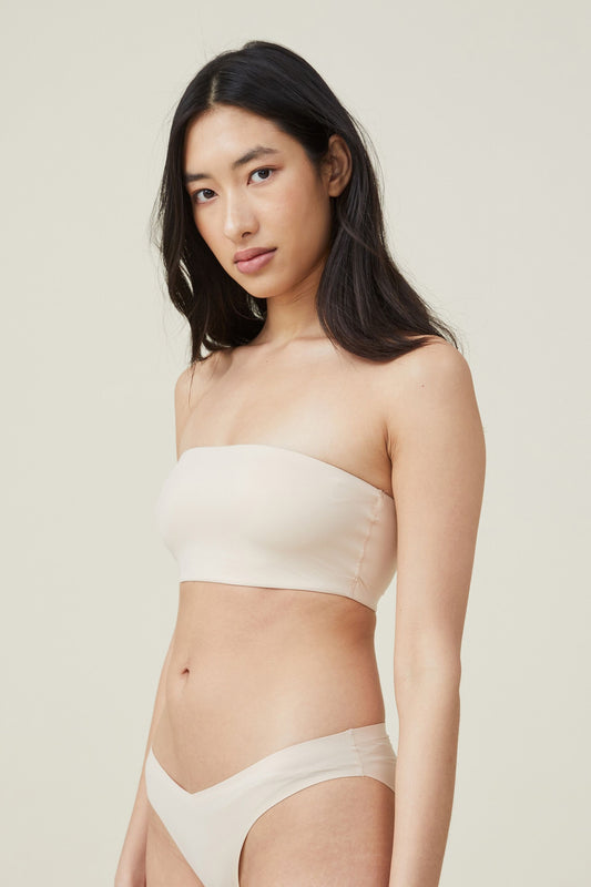 The Smoothing Padded Bandeau