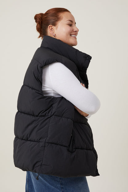 The Recycled Mother Puffer Vest 2.0
