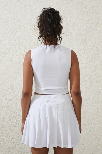 Ultra Soft Essential Tank