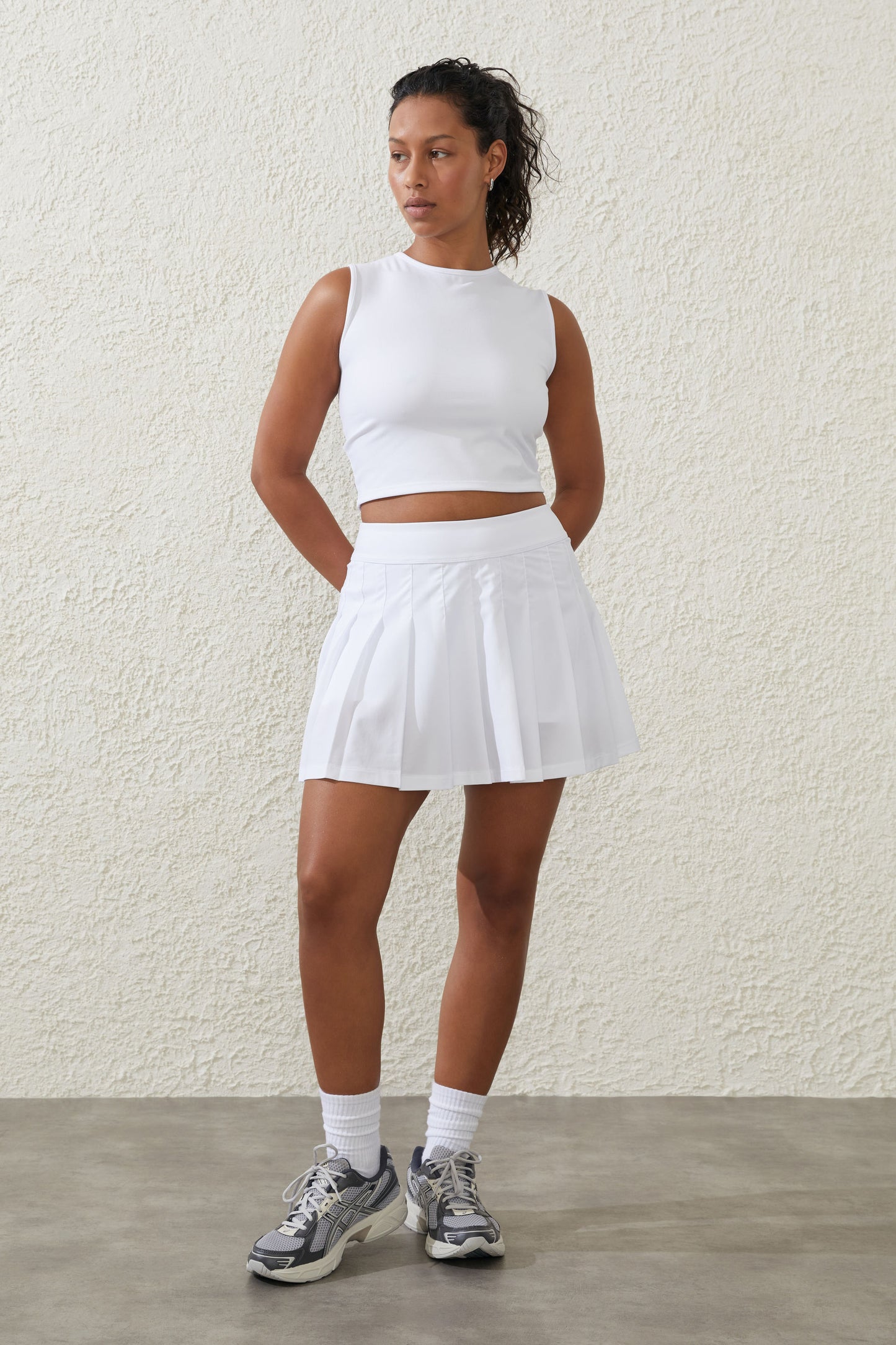 Ultra Soft Essential Tank