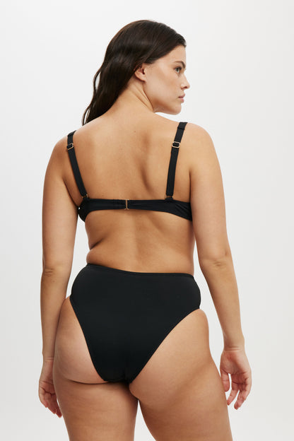 Highwaisted Cheeky Bikini Bottom