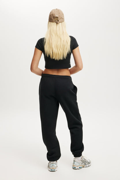 Plush Essential Gym Sweatpant