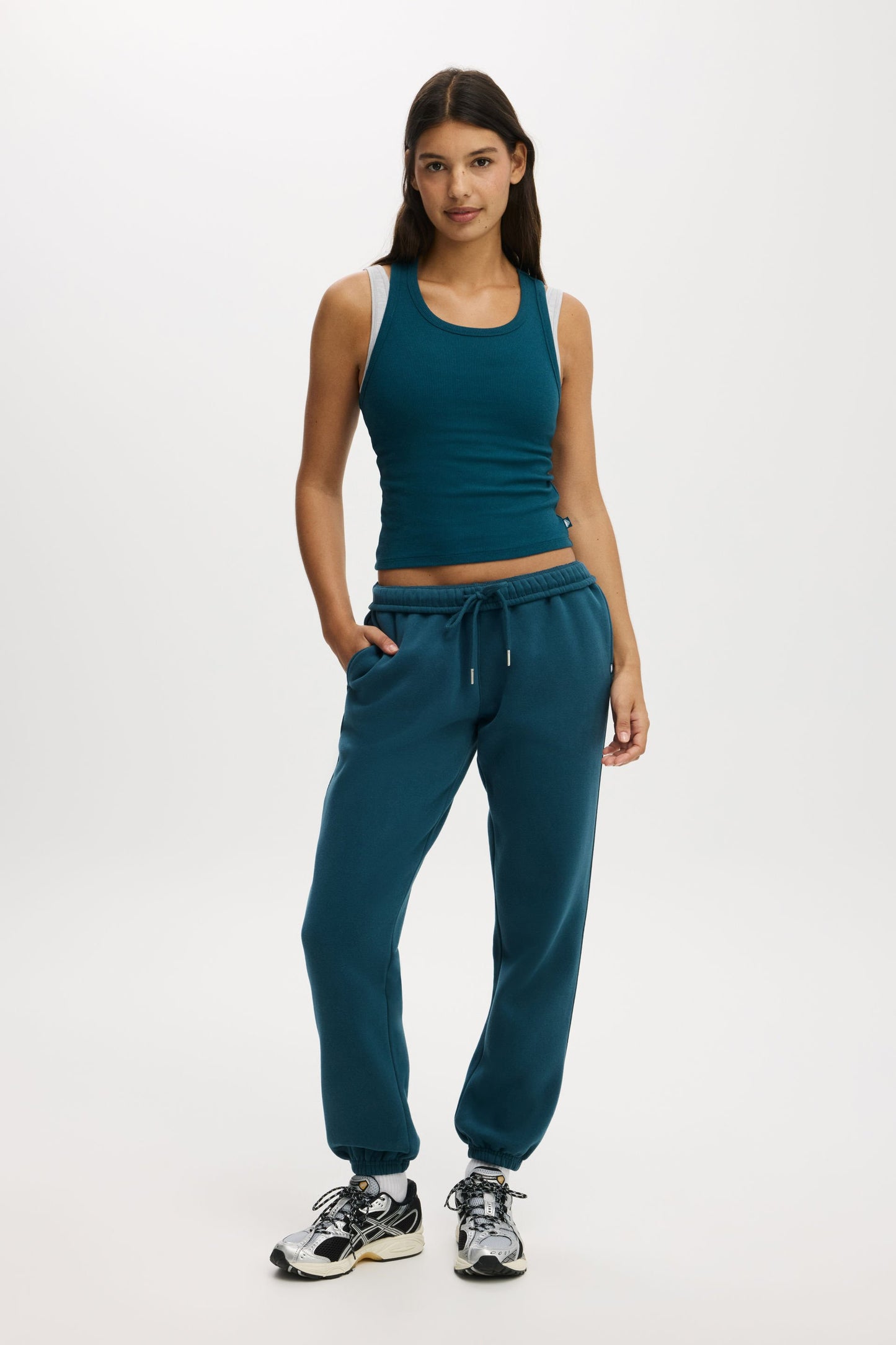 Plush Essential Gym Sweatpant