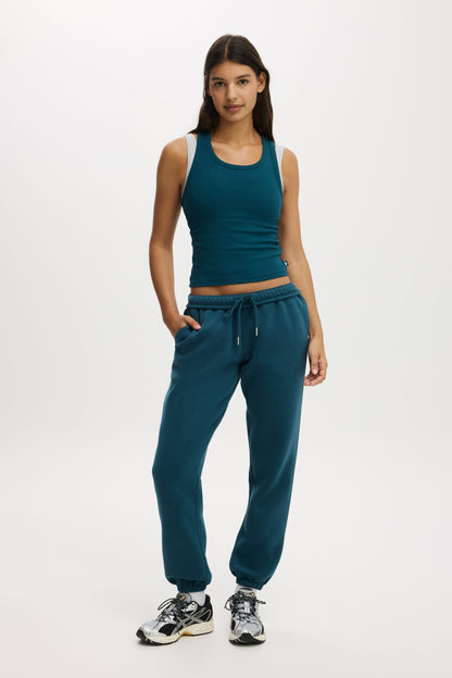 Plush Essential Gym Sweatpant