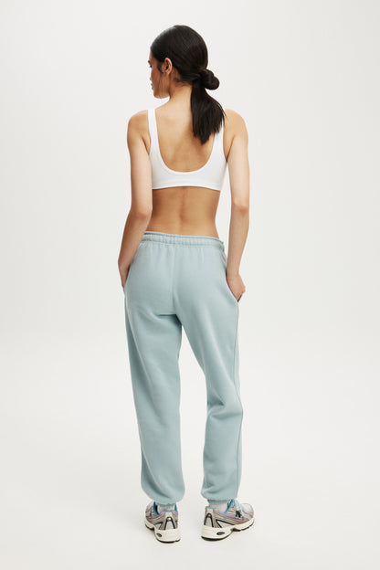 Plush Essential Gym Sweatpant