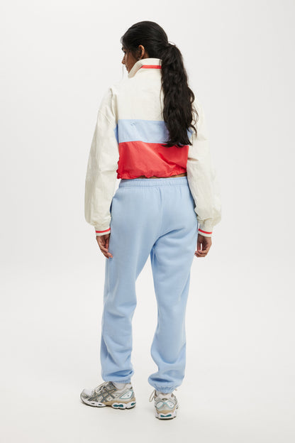 Plush Essential Gym Sweatpant