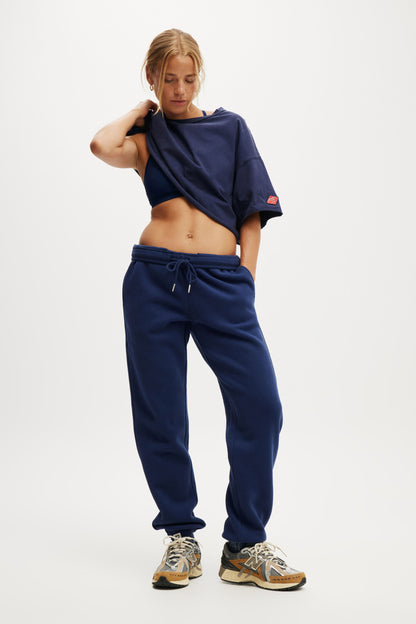 Plush Essential Gym Sweatpant