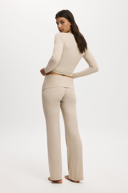 Airy Soft Roll Waist Pant