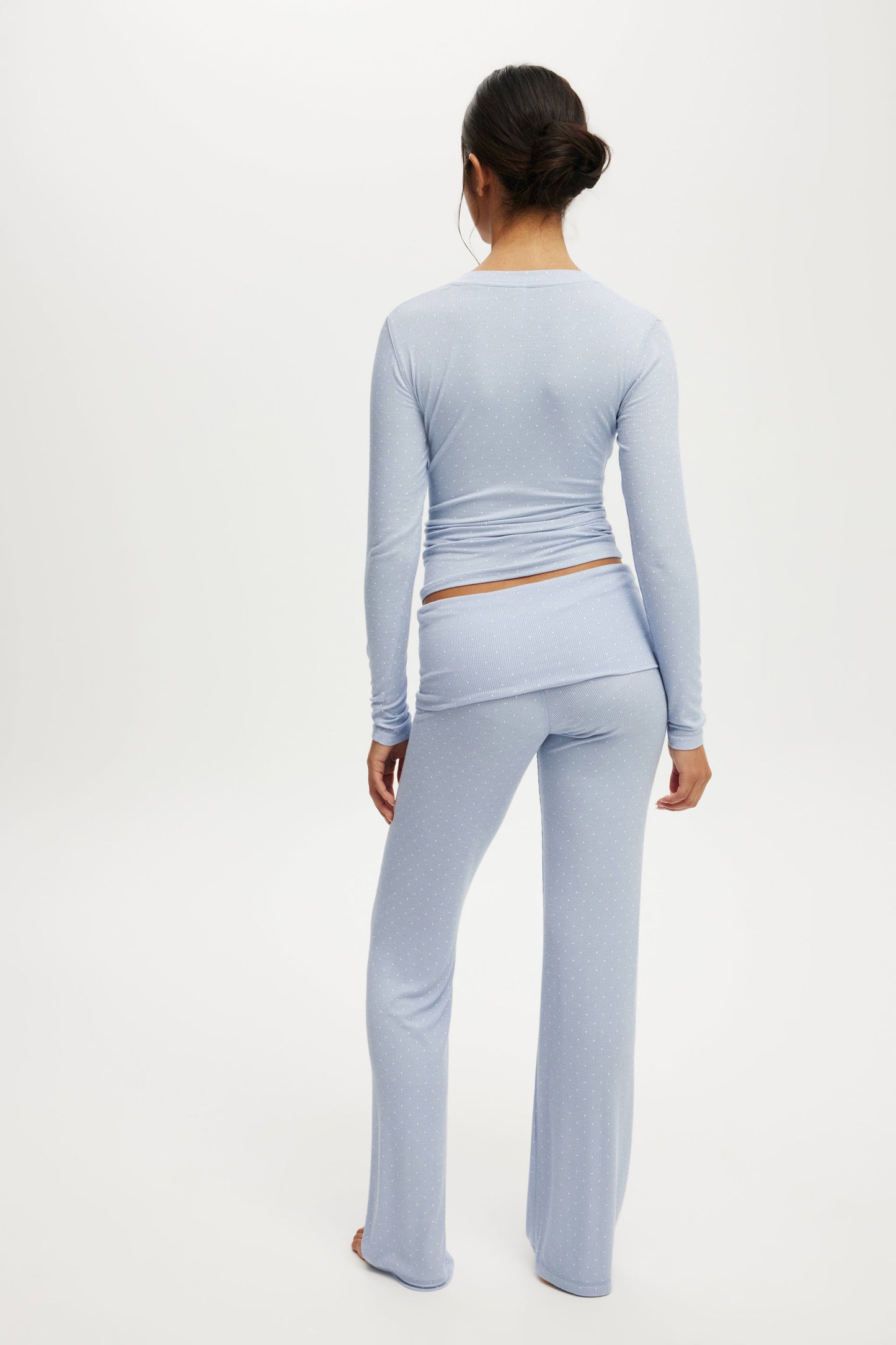Airy Soft Roll Waist Pant