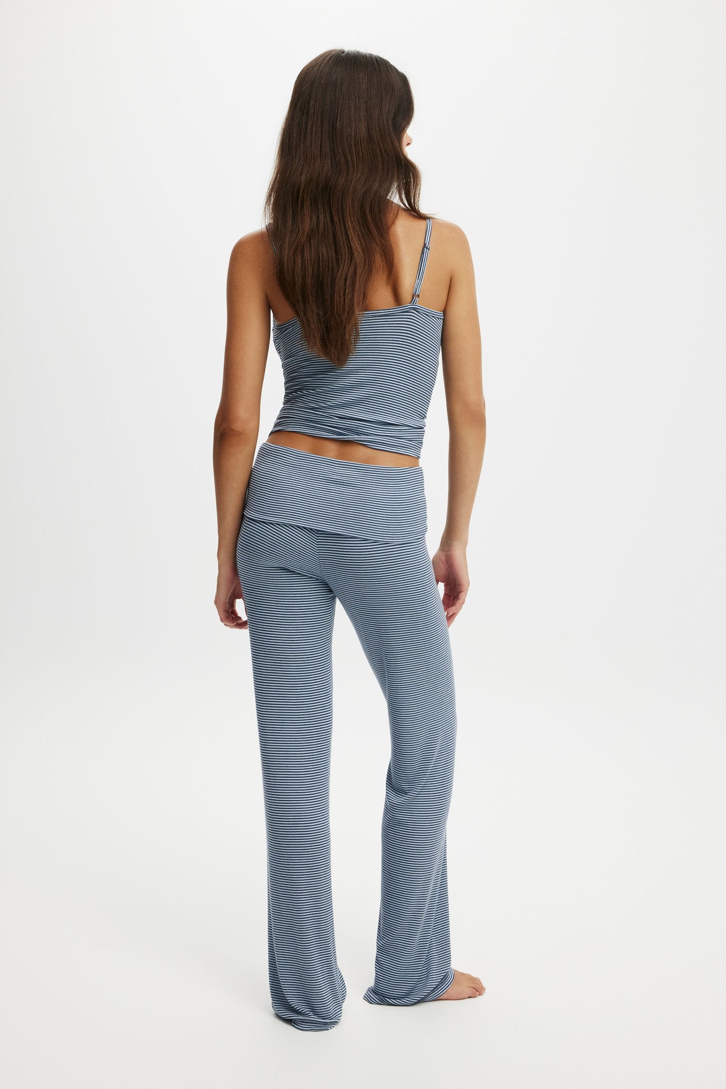 Airy Soft Roll Waist Pant