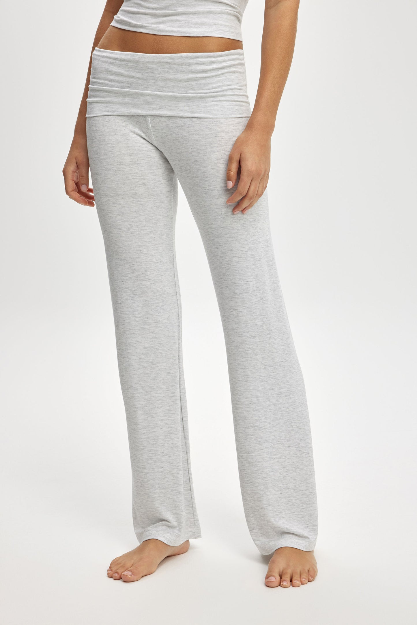 Airy Soft Roll Waist Pant