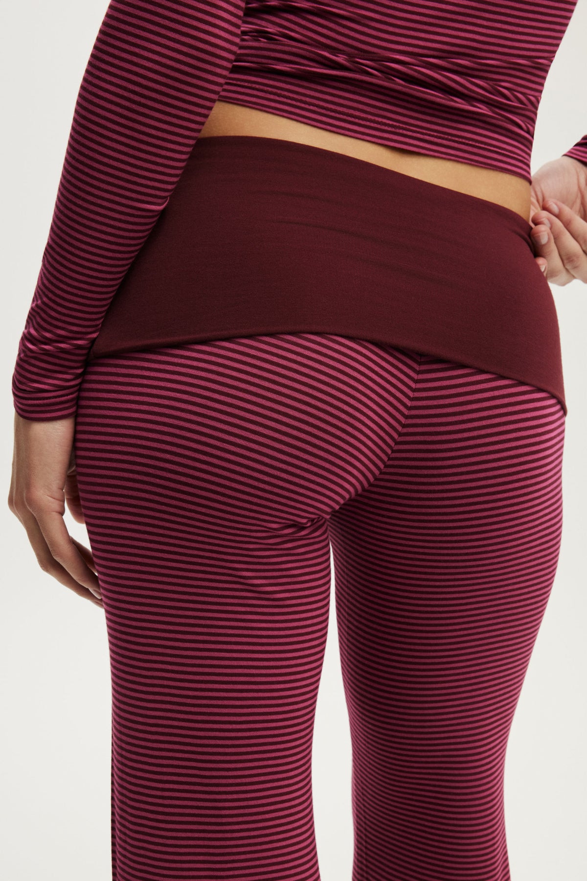 Airy Soft Roll Waist Pant