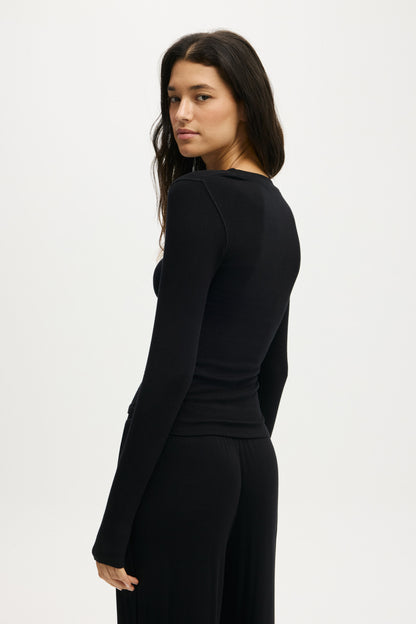 Airy Soft Henley Long Sleeve