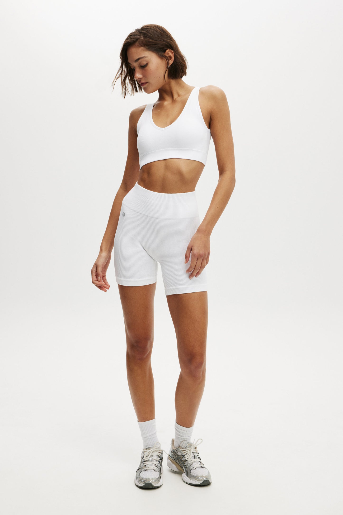 Seamless Plunge Strappy Back Crop