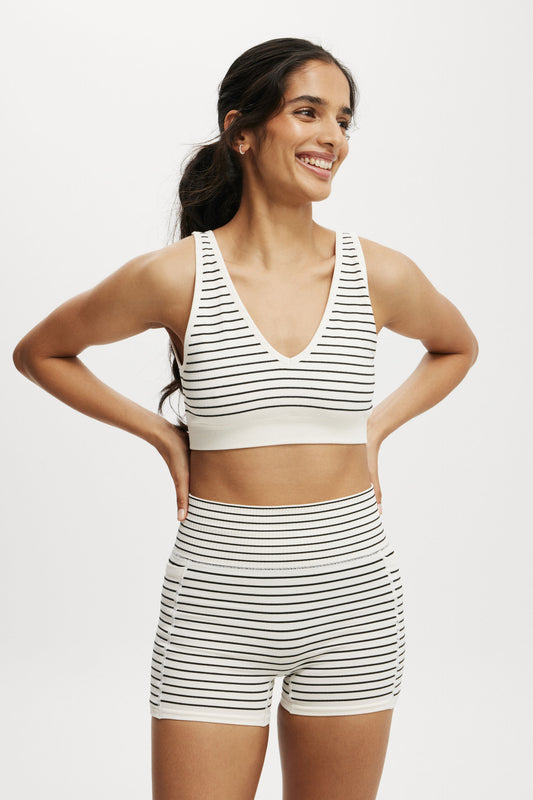 Seamless Plunge Strappy Back Crop