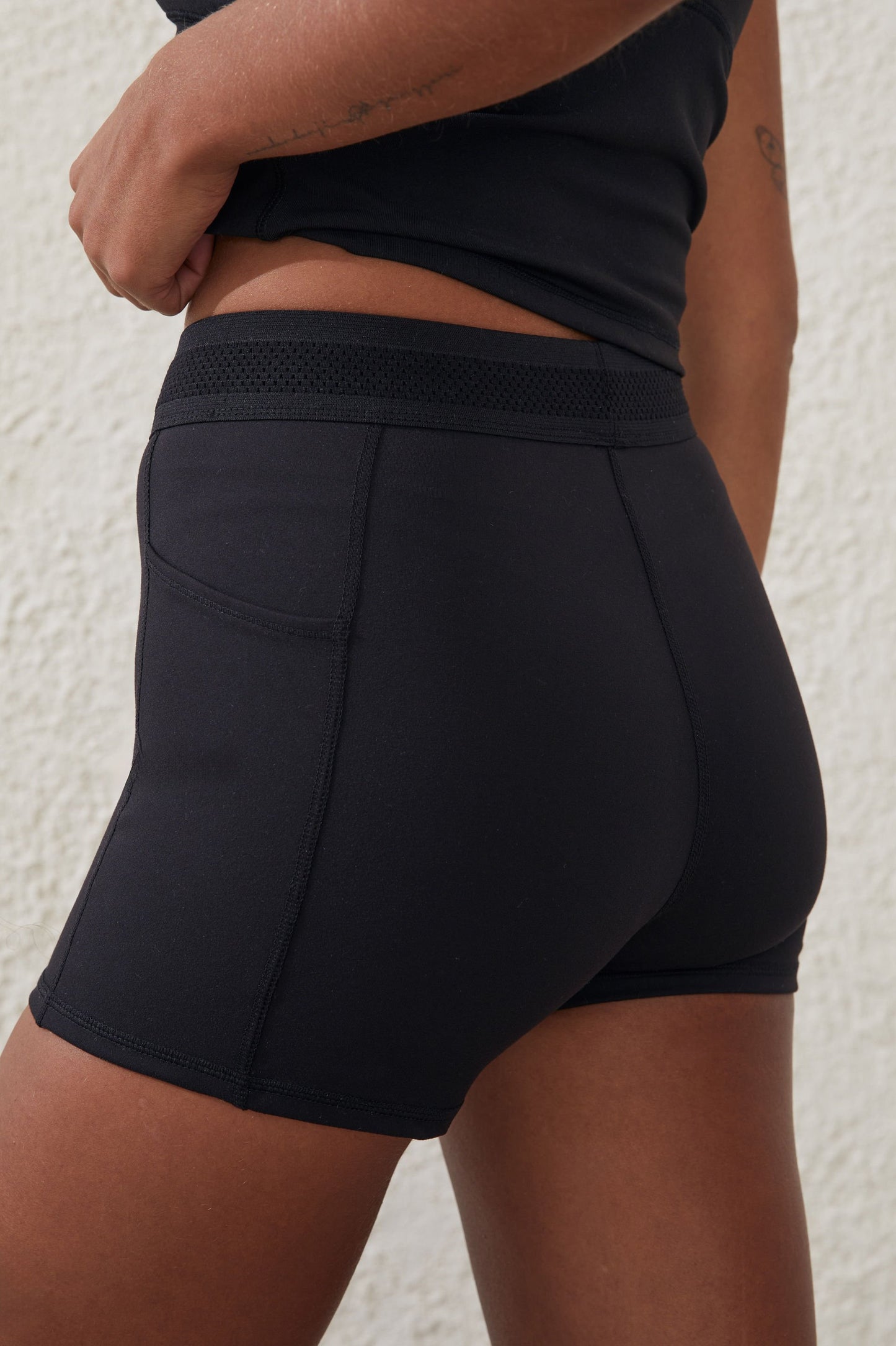 Ultra Soft Elastic Waistband Shortie Short