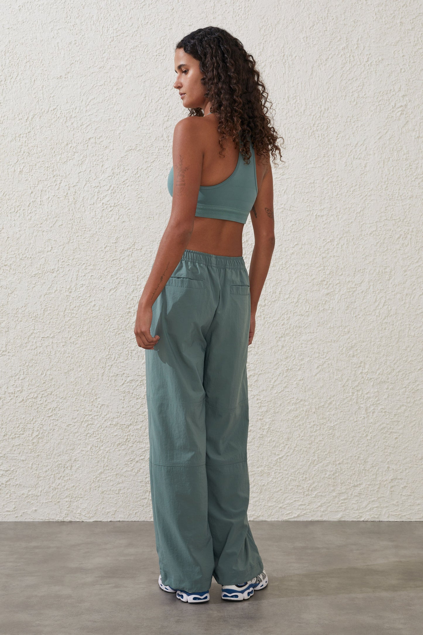 Essential Move Pant